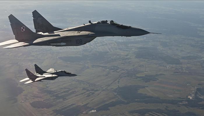 Polonya savaş uçakları, Baltık Denizi üzerinde Rus keşif uçağını engelledi