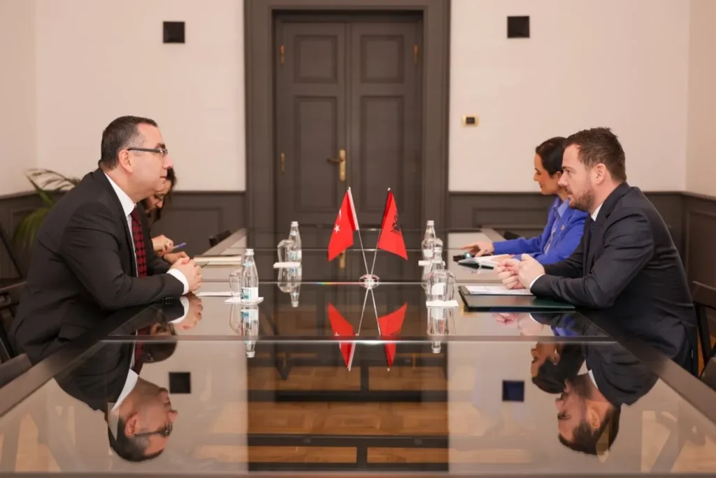 Arnavutluk ve Türkiye tarım alanında iş birliğini güçlendirmeyi görüştü