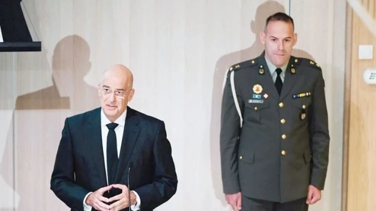 Yunanistan Savunma Bakanı Dendias, Londra’da Türkiye’yi hedef aldı