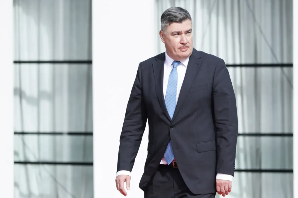 Milanović: Papa davete olumlu yanıt verdi, Hırvatistan’a geleceğini düşünüyorum