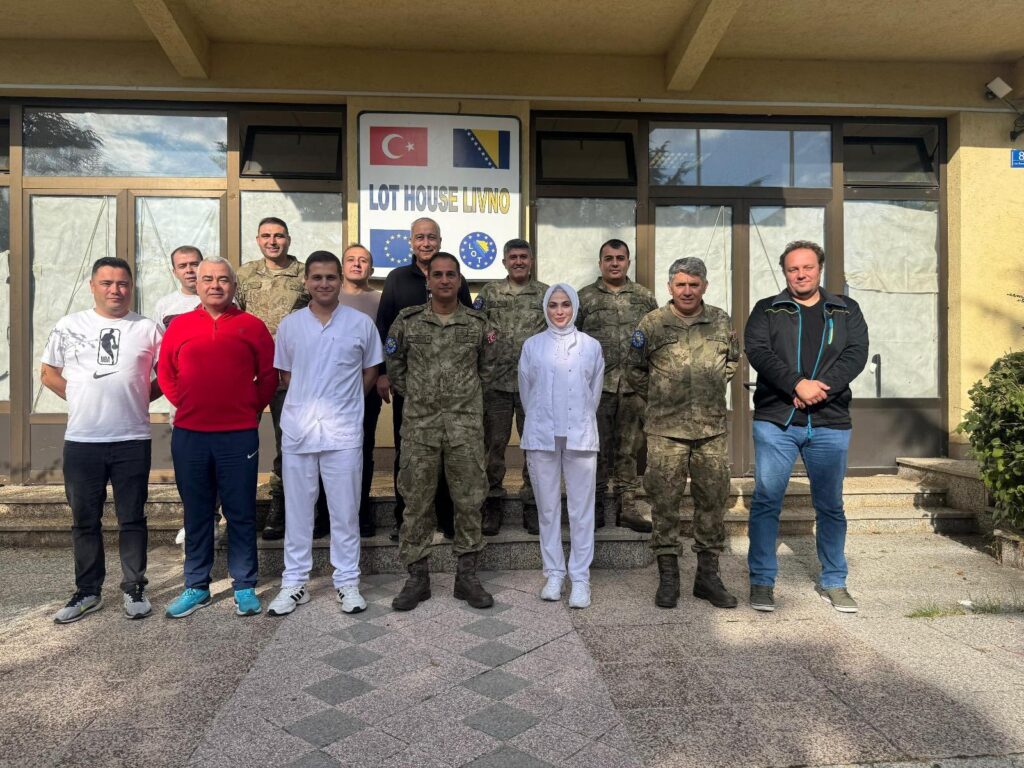 Bosna Hersek Türk Temsil Heyeti’nden ihtiyaç sahibi kişilere sağlık hizmeti