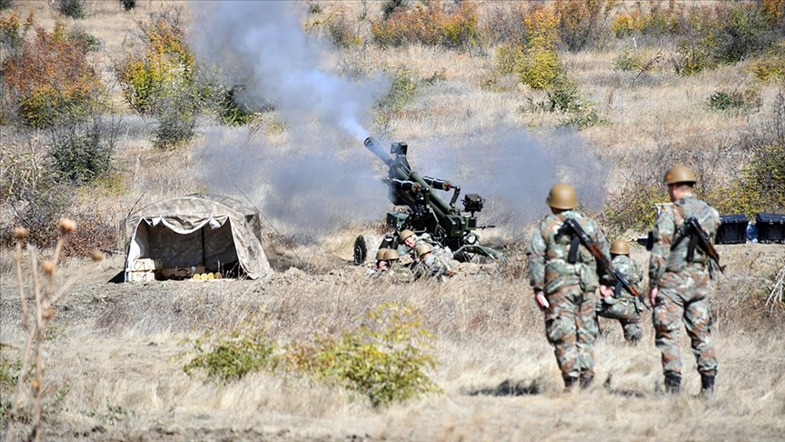 Kuzey Makedonya’da, Türkiye’den temin edilen askeri teçhizat ve üniformaların tanıtımı yapıldı