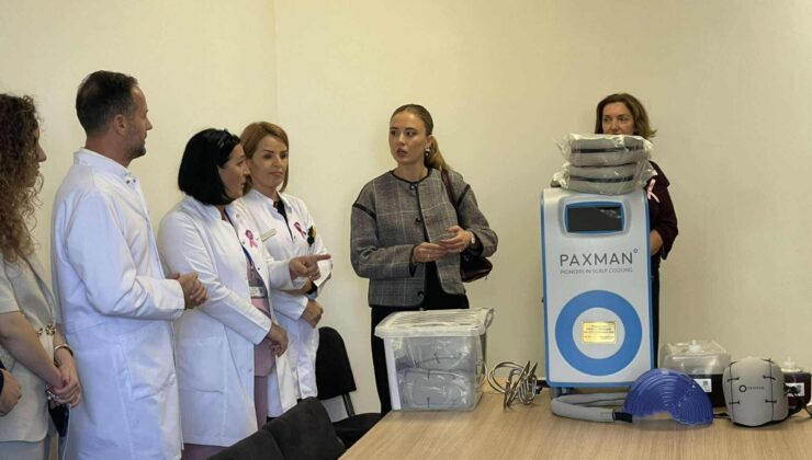 Priştine Onkoloji Klinği’ne “Scalp Cooling” cihazı hibe edildi