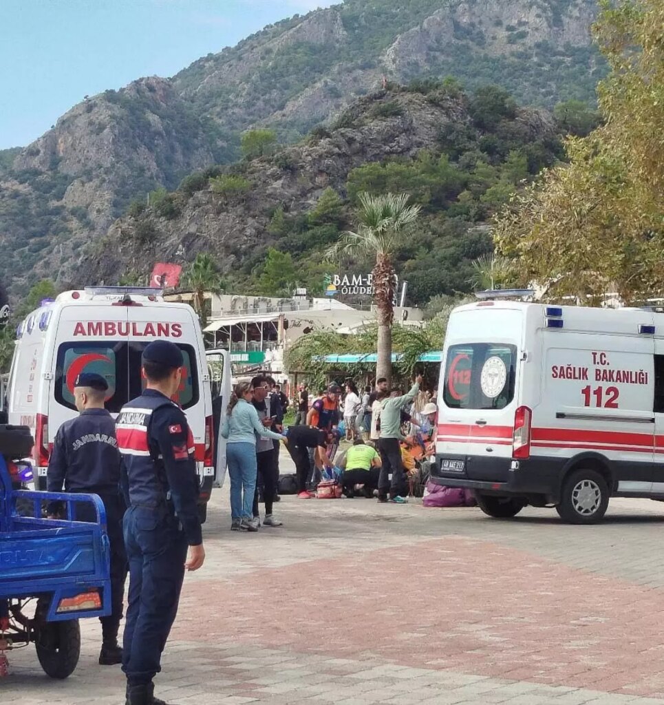 Fethiye’de Hava Oyunları Festivali’nde Yamaç Paraşütü Çarpışması: 3 Yaralı