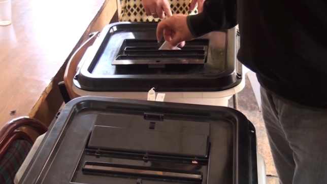 Kuzey Makedonya’da özel seçmen grupları oylarını kullandı