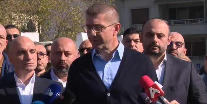 Mickoski: “Bu seçimler, Makedonya’nın en şeffaf ve en adil seçimleridir”