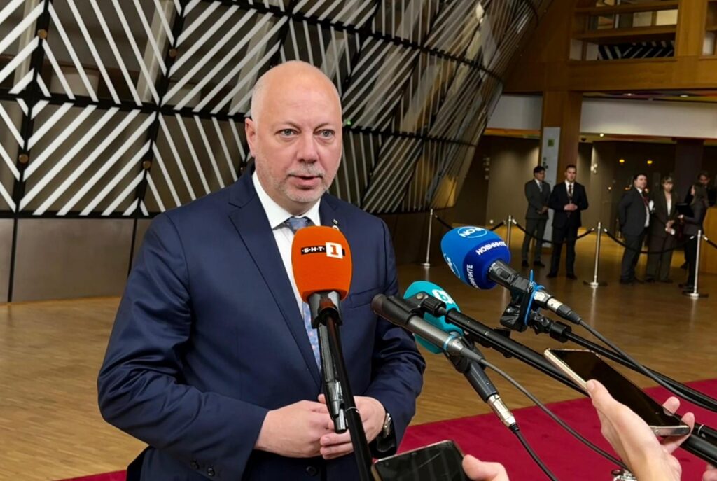 Jelyazkov: Bulgaristan, AB sınır güvenliğinde aktif rol alıyor