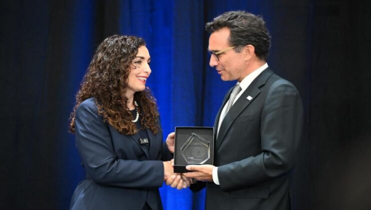 Kosova Cumhurbaşkanı Osmani’ye, “Kadınlar, Barış ve Güvenlik Ödülü” verildi