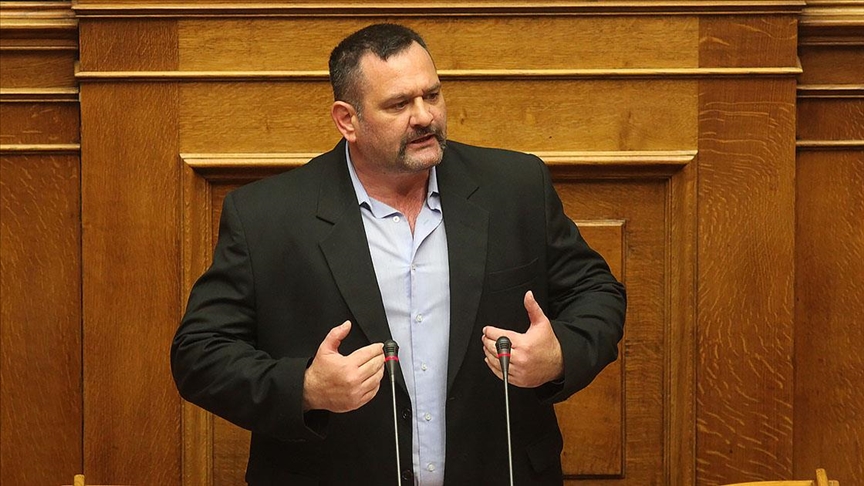 AP, ırkçı eski Yunan milletvekili Lagos’a hapis cezası aldıktan sonra bile ödeme yapmış