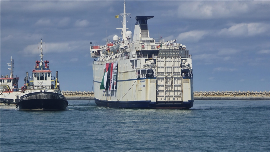 Türkiye’nin Gazze’ye umut taşıyan 17. “İyilik Gemisi” El-Ariş Limanı’na ulaştı