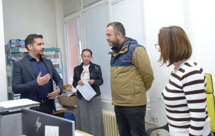 Toshkovski: Vatandaşlar, resmi bir yükümlülük olan bir eylem için ödül talep edildiğinde bunu bildirmeli