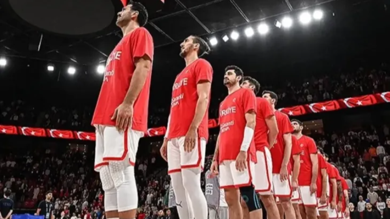 A Milli Erkek Basketbol Takımı’nın Bosna Hersek ve İsviçre maçlarının aday kadrosu açıklandı