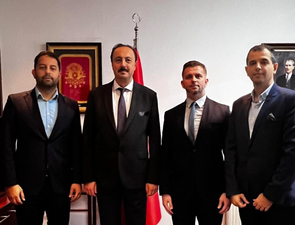 Büyükelçi Ulusoy’a TDP Üsküp Şubesi’nden Ziyaret