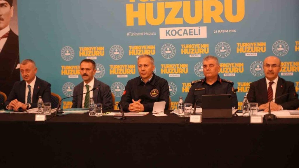 Bakan Yerlikaya: “Tek hedefimiz 688 bin arkadaşımızla aziz milletimizin huzur ve güvenliği”