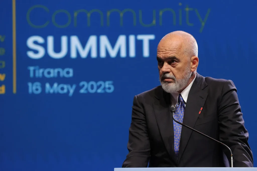 Arnavutluk, AB Üyelik Müzakerelerindeki Son Fasıl Grubunu Açıyor