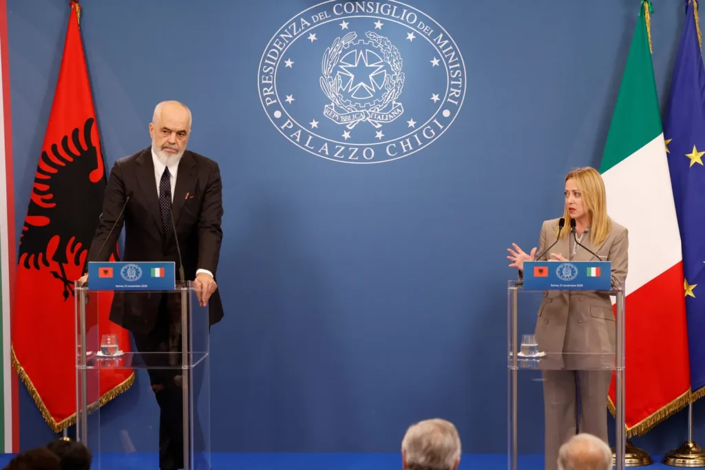 Meloni: “Arnavutluk’la yapılan göç anlaşması eleştirilere rağmen uygulanacak”