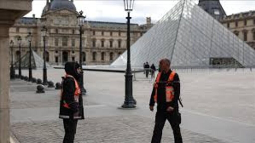 Louvre Müzesi soygunuyla bağlantılı 1 kişi daha tutuklandı