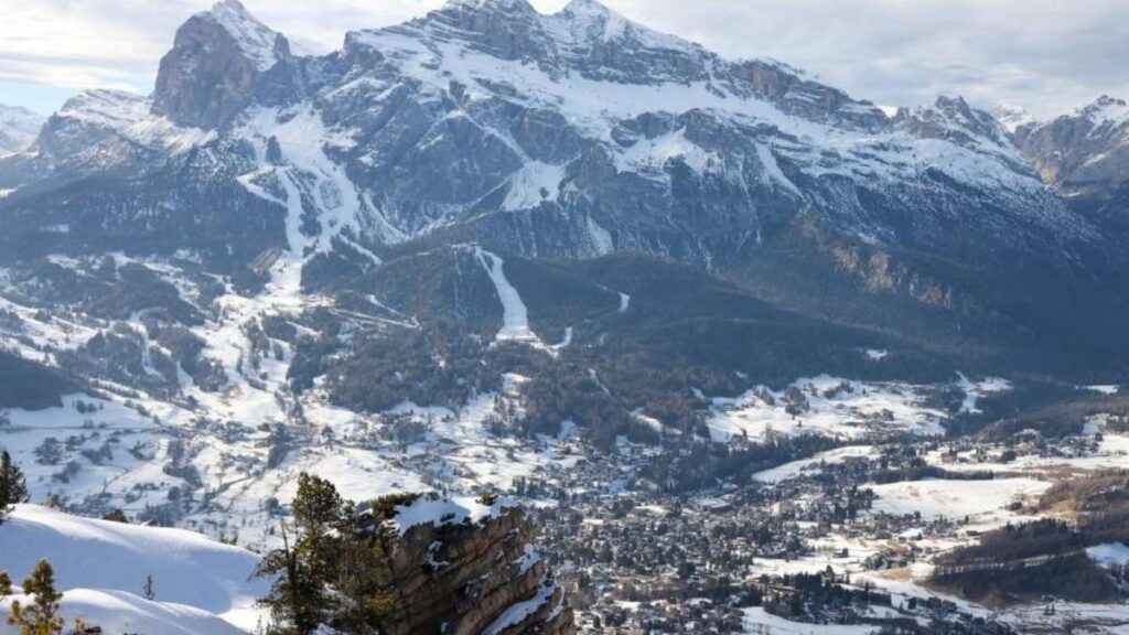 İtalyan Alpleri’nde çığ düştü: 5 kişi hayatını kaybetti!