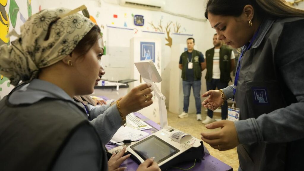 Irak’ta genel seçime katılım oranı yüzde 55’i geçti