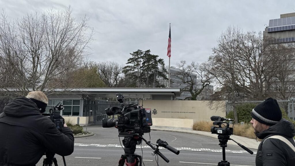 ABD’nin Ukrayna barış planının ele alınacağı görüşmeler Cenevre’de başladı