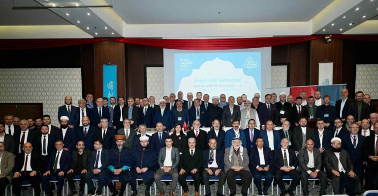 Edirne’de “II. Balkan Alimleri Buluşması” düzenlendi