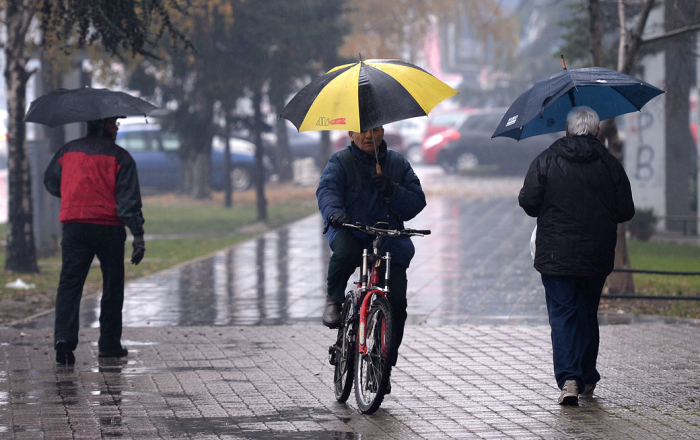 Ülke Genelinde Bulutlu Hava ve Yer Yer Yağış Bekleniyor