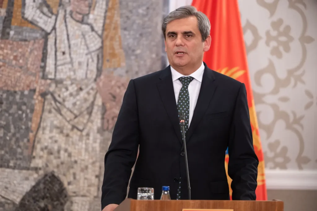 Karadağ: Türk Vatandaşlarına Geçici Vize Uygulamasının 10–15 Gün İçinde Kaldırılması Bekleniyor