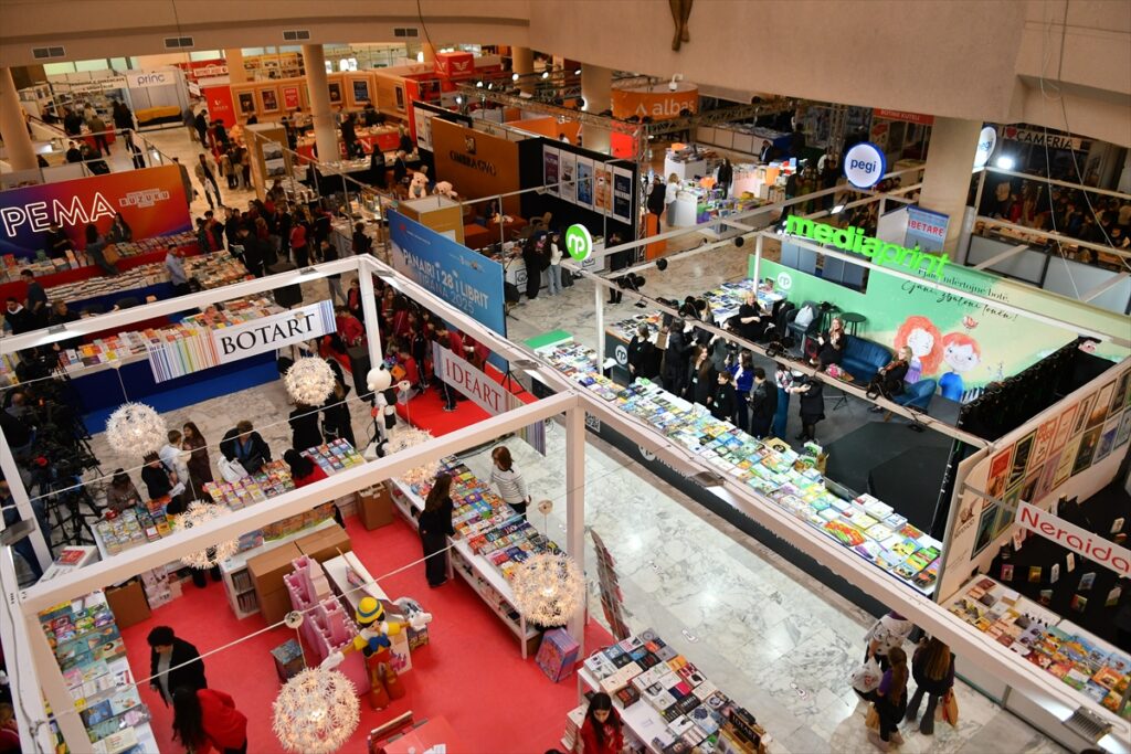 Tiran’da 28. Kitap Fuarı açıldı