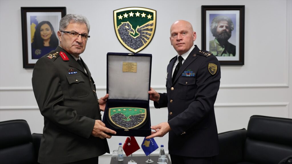 Kosova ve Türkiye askeri alandaki işbirliğini güçlendiriyor