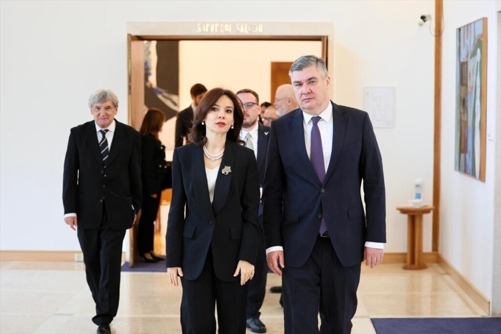 Arnavutluk Dışişleri Bakanı Elisa Spiropali, Hırvatistan’da Resmî Ziyarette