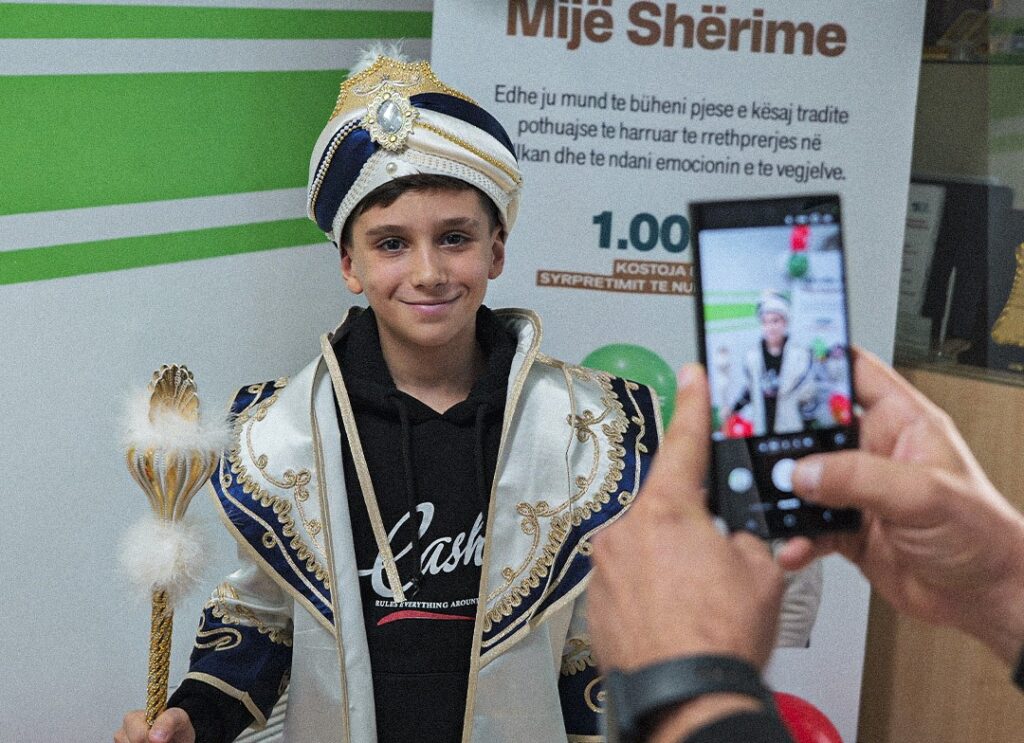 İDDEF, Arnavutluk’ta 140 çocuğu sünnet ettirdi