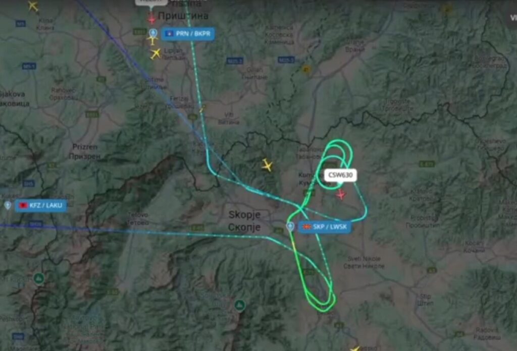 Kötü hava koşulları nedeniyle iki uçak Üsküp yerine Priştine’ye yönlendirildi