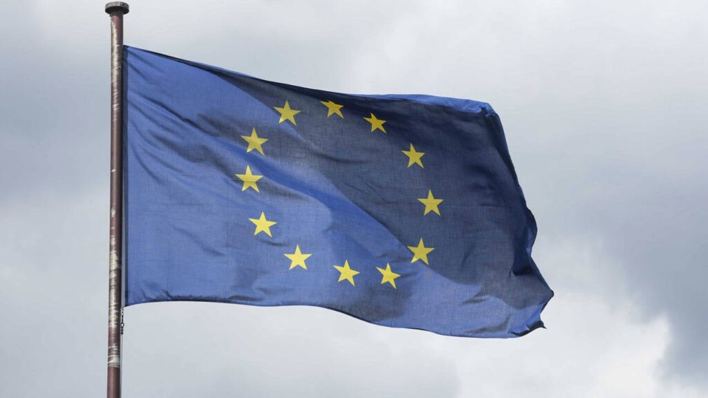 AB Komisyonu: Karadağ, Arnavutluk, Moldova ve Ukrayna en fazla yol kaydeden aday ülkeler