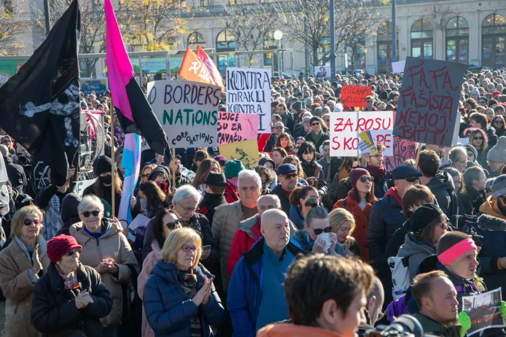 Hırvatistan’daki “Faşizme Karşı Birleşelim” mitingine binlerce kişi katıldı