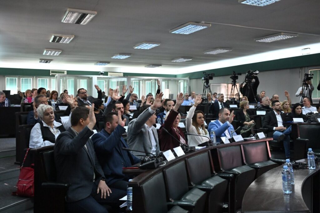 Üsküp Büyükşehir Meclisi bütçe revizyonunu kabul etti