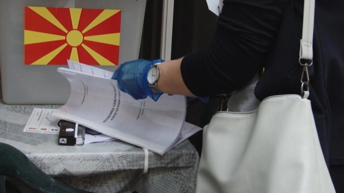 Yerel seçimlerin ikinci turunda hasta ve mahkumların oy kullanma süreci başladı