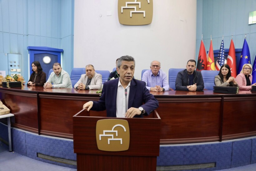 İzet Meciti Çayır Belediye Başkanı görevine resmen başladı