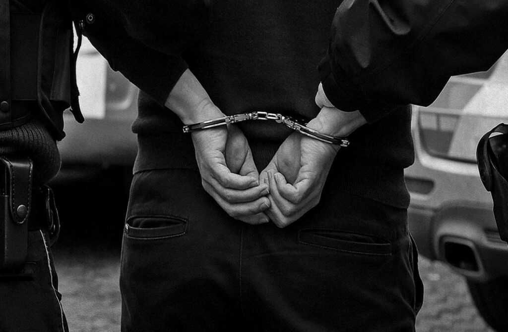 Uyuşturucu Etkisi Altında Araç Kullanan Türk Vatandaşı Tutuklandı