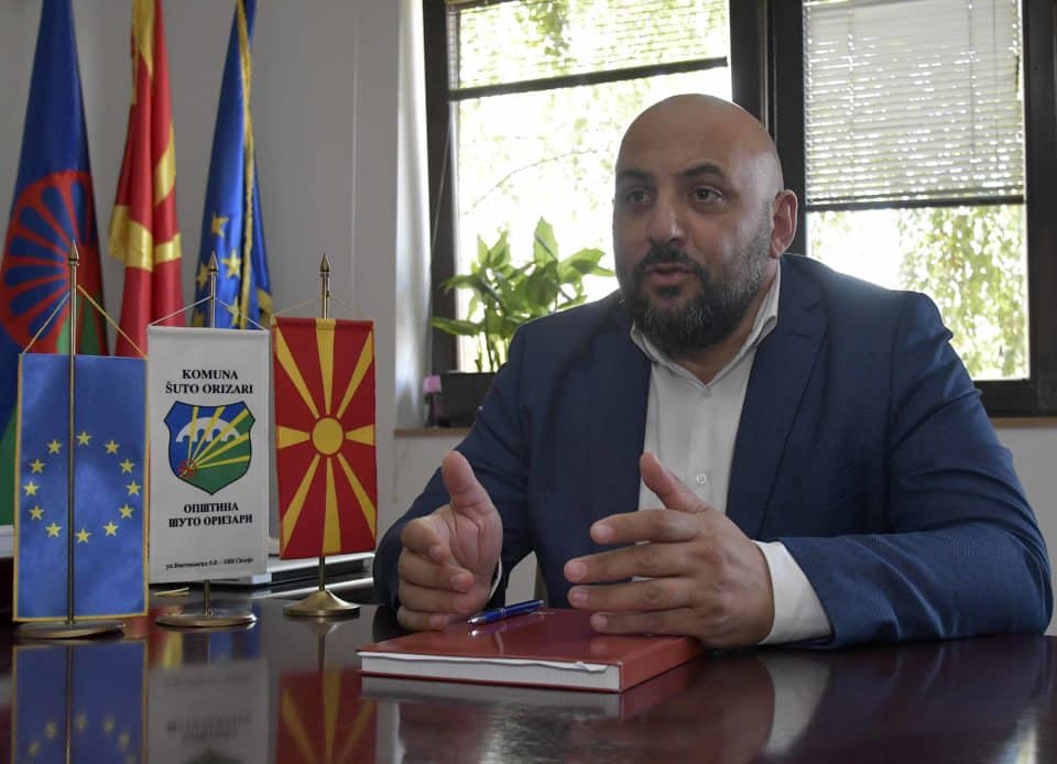 Kurto Duduš, Şuto Orizari’de seçim zaferini kutluyor