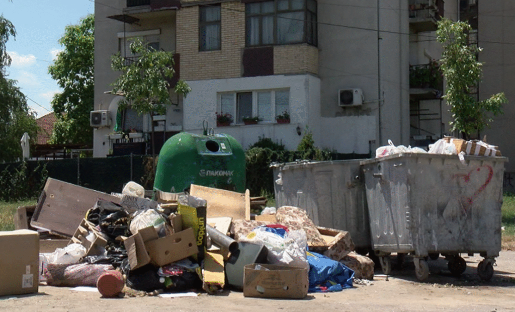 Üsküp’te 22:00-06:00 arasında çöp atanlara 50 avro para cezası verilecek