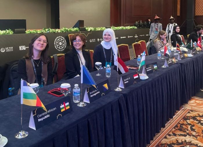 Maarif öğrencileri Model OIC’de Kosova’yı temsil ediyor