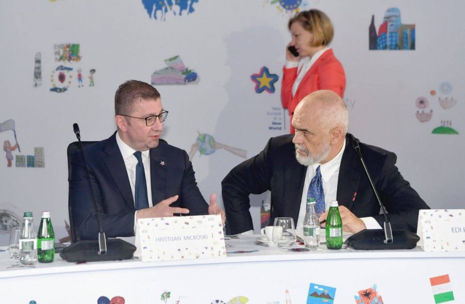 Mickoski: AB yolunda Arnavutluk’tan çok öndeyiz