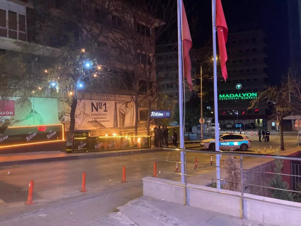 Ankara’da Motosikletten Açılan Ateşle Bir Kişi Yaralandı