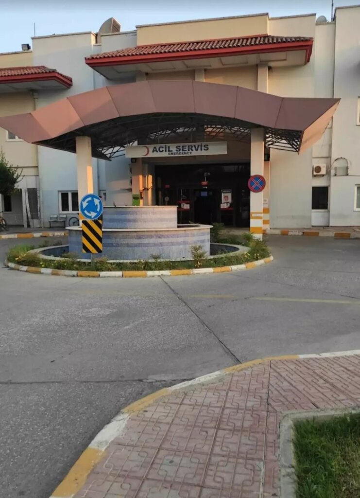 Muğla’da Tavuk Yemesi Sonrası 3 Kardeş Zehirlendi, 1’i Hayatını Kaybetti