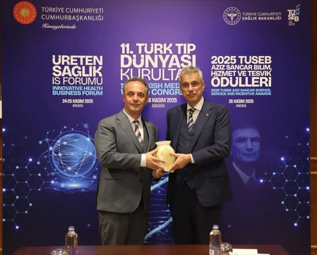 Sağlık Bakanı Aliu, Türkiye Sağlık Bakanı Memişoğlu ile görüştü