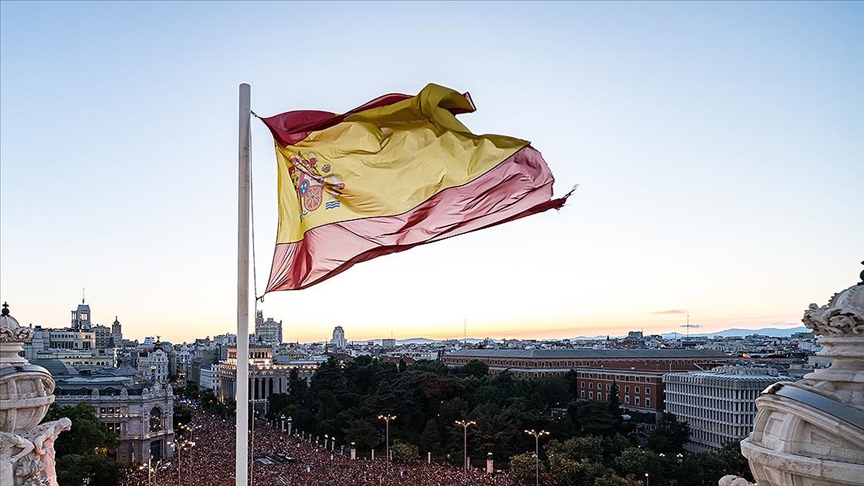 İspanyolların yüzde 66,2’si ülkelerinin gelecek yıllarda savaşa gireceğini düşünüyor