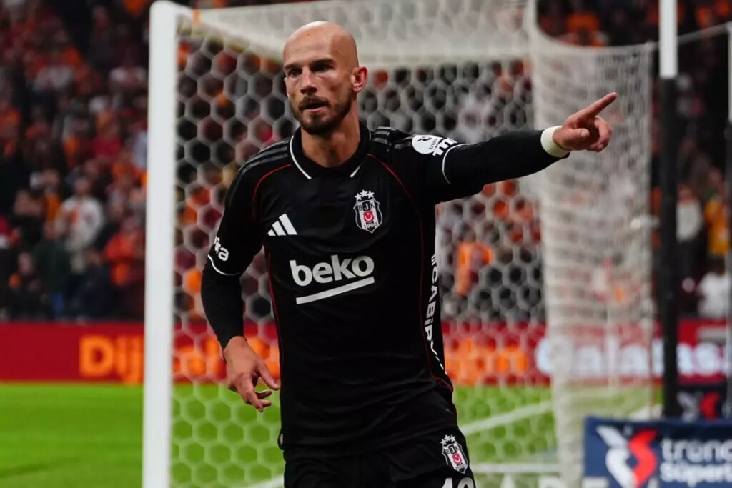 Vaclav Cerny’den Beşiktaş için görülmemiş fedakarlık