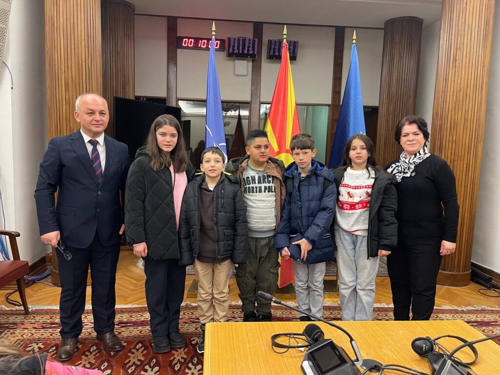 Milletvekili İlyas, Tearsa İlkokulu öğrencilerini Meclis’te ağırladı