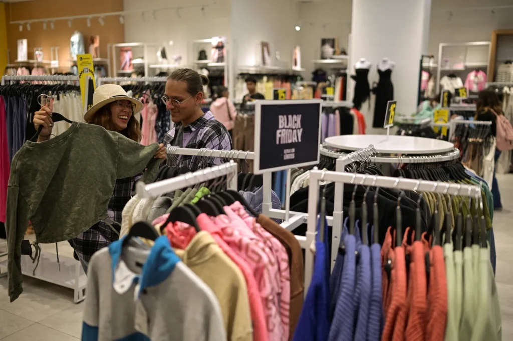 Hırvatlar indirim kampanyasında 100 milyon avrodan fazla harcama yaptı