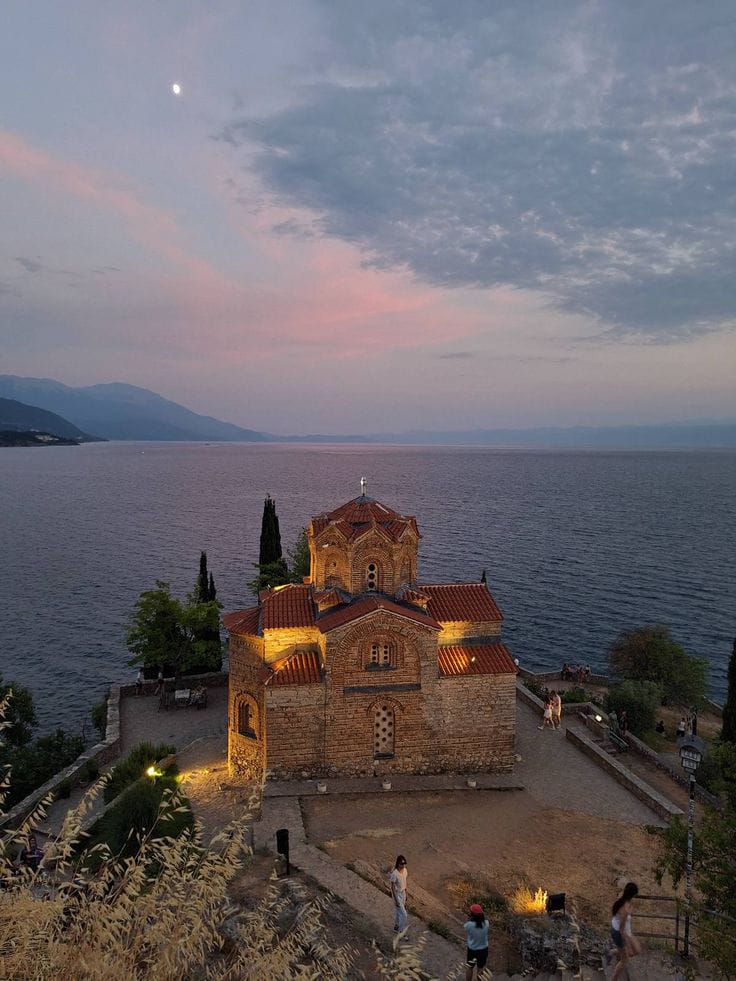 Ohrid gölü 
balkanlar
